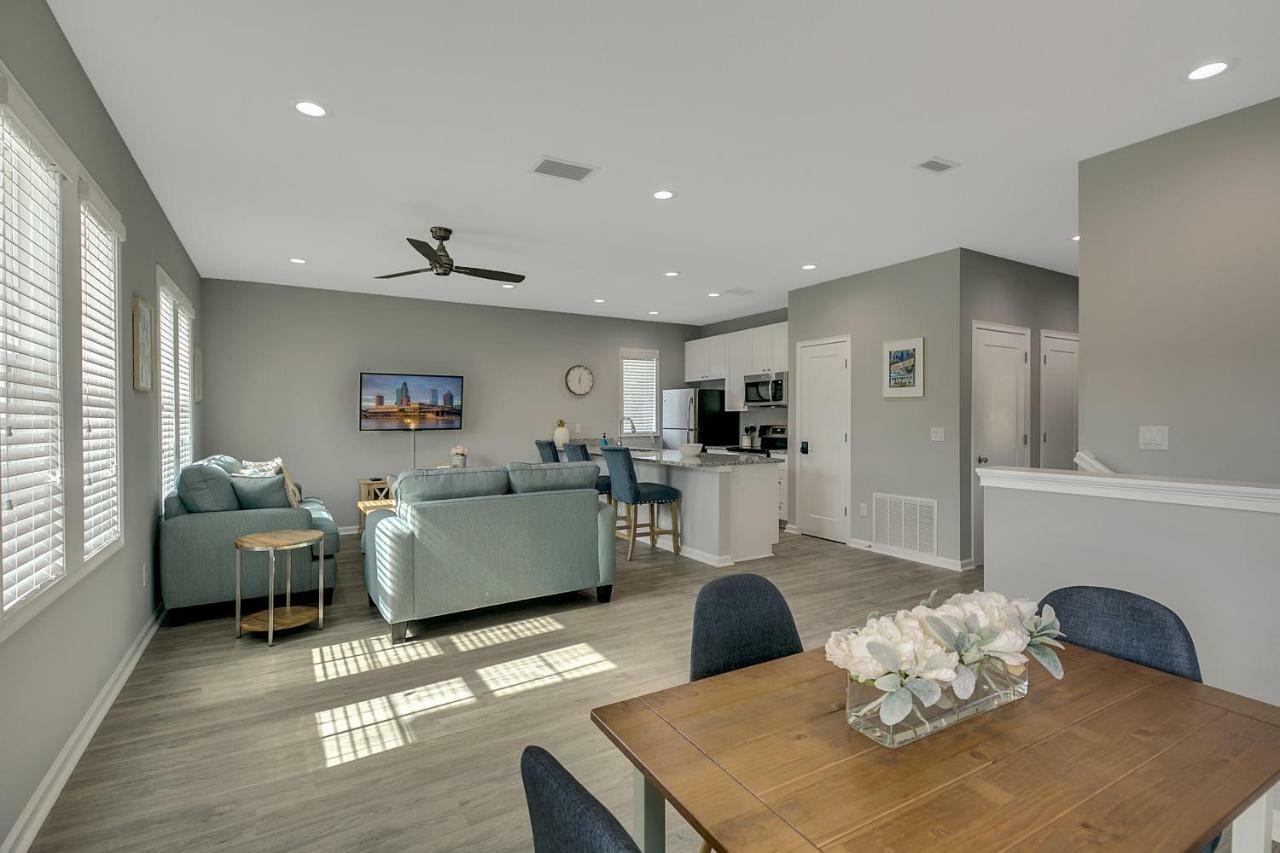 New 3/2 Duplex Minutes From Heart Of Tampa -Unit B Lejlighed Eksteriør billede